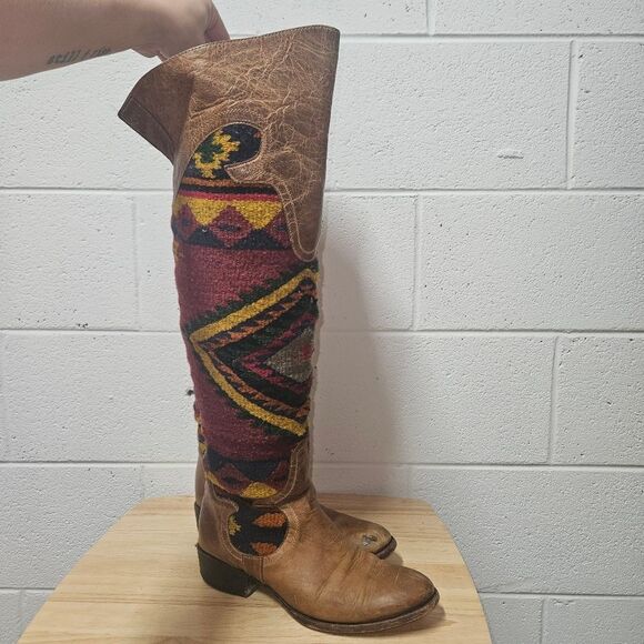 Freebird by Steven Cabal Over the Knee Boots Pre-Owned Size 9 - Picture 4 of 10